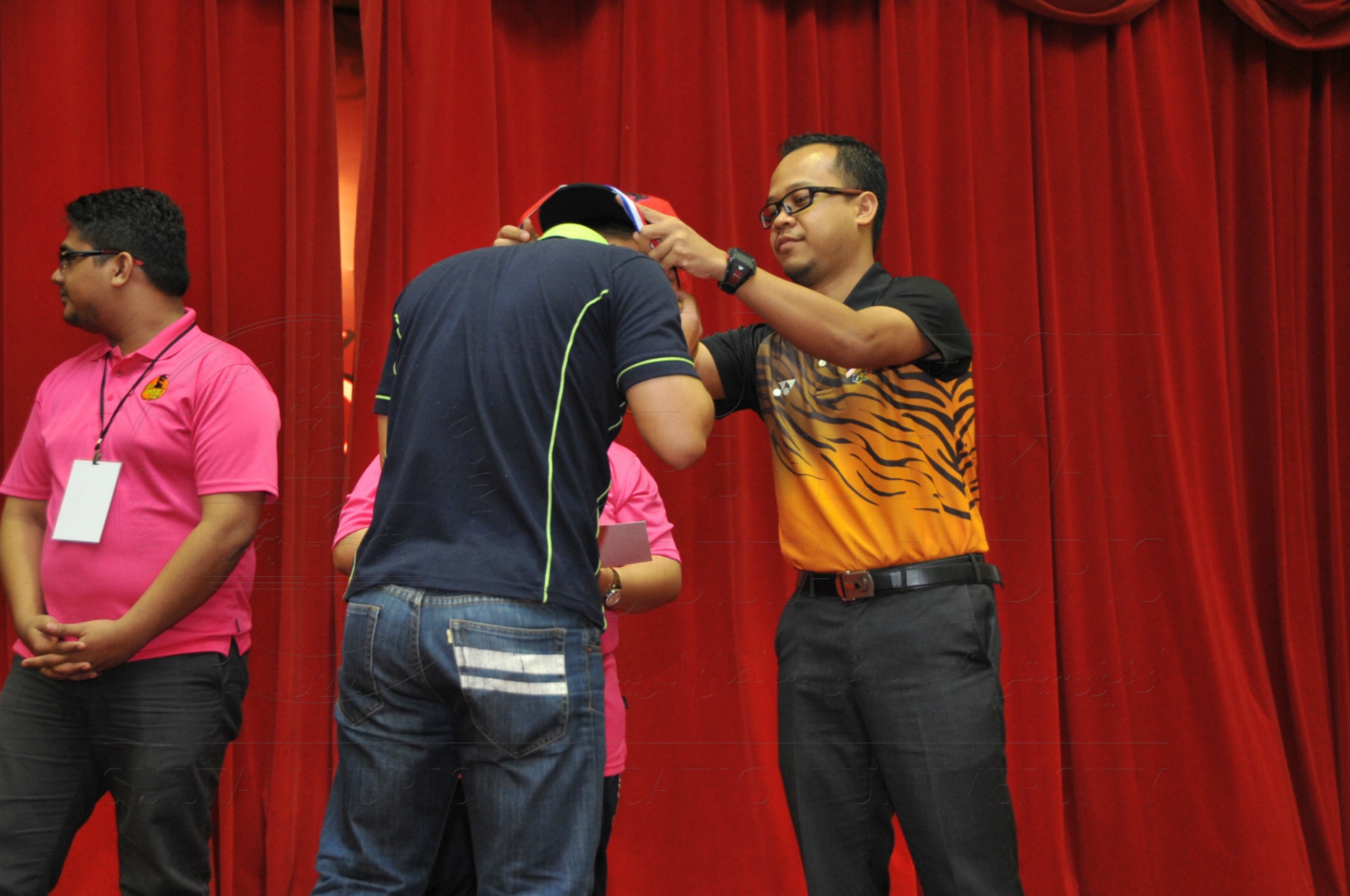 PRO15 158 CATUR HAS 9515